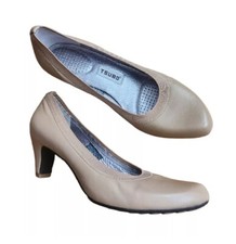 Tsubo women 7.5 for sale  Brooklyn