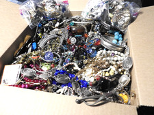 costume jewelry lots for sale  Greenville