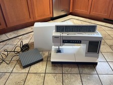 Pfaff creative 4.0 for sale  Roseburg