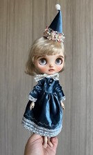 Roupas de boneca Blythe -- Vestido azul escuro exclusivo e chapéu pontudo (RARO), usado comprar usado  Enviando para Brazil