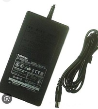 Chargeur laptop portable d'occasion  La Garenne-Colombes