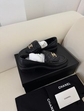 Mocassino chanel pelle usato  Spedire a Italy