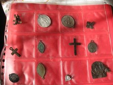 Collection croix medailles d'occasion Collection croix medailles d'occasion  Laroque-d'Olmes