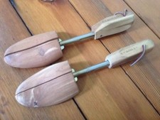 Par Vintage GH Bass & Co Madeira Maciça Madeira Cedro Sapatos Modeladores Macas M comprar usado  Enviando para Brazil