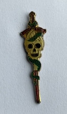 Pin insigne dague d'occasion  Aizenay
