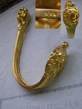 Old bronze hook d'occasion  Expédié en Belgium