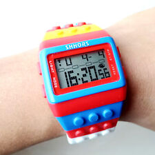 Orologio digitale stile usato  Spedire a Italy