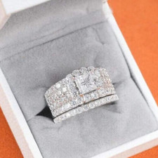 beautiful wedding set for sale  North Arlington