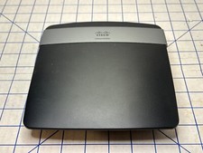 Linksys e2500 n600 for sale  Saint Charles