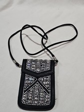 Funda y bandolera plateada para teléfono celular 2Chique Boutique para mujer con diamantes de imitación brillantes segunda mano  Embacar hacia Mexico