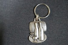 Ancien porte cle d'occasion  Neuville-aux-Bois