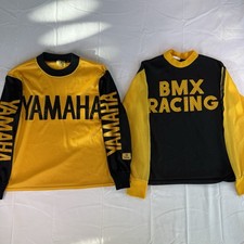 Camiseta de corrida de motocross verdadeira vintage anos 70 (2) Yamaha manga longa EUA meninos 14 RARA comprar usado Camiseta de corrida de motocross verdadeira vintage anos 70 (2) Yamaha manga longa EUA meninos 14 RARA comprar usado  Enviando para Brazil