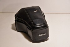 Nikon custodia pelle usato Nikon custodia pelle usato  Chiavari