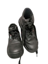 Click footwear steal for sale  BARRY