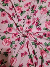Tecido de elastano floral rosa com fundo rosa elástico 4 vias 5 pés + 4 pol., usado comprar usado  Enviando para Brazil