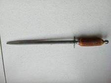 Aiguiseur couteau manche d'occasion Aiguiseur couteau manche d'occasion  L'Isle-sur-la-Sorgue