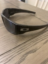 Óculos de sol Oakley célula de combustível preto estampa grafite envoltório escudo EUA masculino esporte comprar usado  Enviando para Brazil