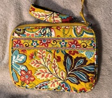 Vera Bradley Tablet-Ebook Estuche Cremallera Alrededor Lados Suaves Lavable a Máquina (7”-9”) segunda mano Vera Bradley Tablet-Ebook Estuche Cremallera Alrededor Lados Suaves Lavable a Máquina (7”-9”) segunda mano  Embacar hacia Mexico