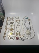 Vintage costume jewelry for sale  Rossville