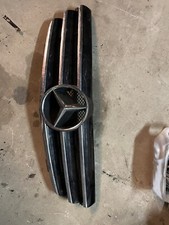 Calandre mercedes clk d'occasion  Sainte-Sigolène