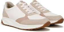 Naturalizer women shay for sale  Stuart