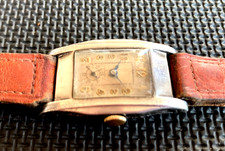 Montre tonneau art d'occasion  Montreuil