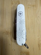 Victorinox explorer white gebraucht kaufen  Duisburg