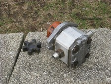 Hydraulic gear pump for sale  Mchenry