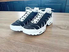 Nike noire blanche d'occasion  Carcassonne