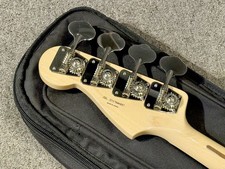 Fender japan exclusive d'occasion Fender japan exclusive d'occasion  Expédié en France