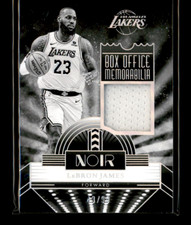 2023 panini noir d'occasion  Expédié en Belgium