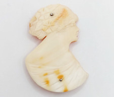Broche antique blanc d'occasion  Paris II
