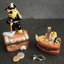 Caixa de bugigangas baú de gato pirata com moeda gato pesca fora do barco com peixe conjunto de 2 comprar usado Caixa de bugigangas baú de gato pirata com moeda gato pesca fora do barco com peixe conjunto de 2 comprar usado  Enviando para Brazil