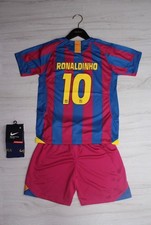 Usado, Kit infantil FC Barcelona Home 2005/06 (qualquer tamanho | nome e número) "Ronaldinho" comprar usado  Enviando para Brazil