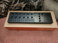 Yamaha SEQTRAK + Novation LAUNCHKEY Mini 25 MK4 comprar usado  Enviando para Brazil