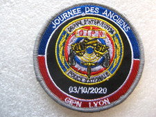 Ancien ecusson police d'occasion  Saint-Mamert-du-Gard