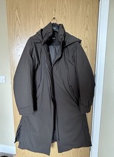 Uniqlo puffer coat for sale Uniqlo puffer coat for sale  REDHILL