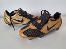 Nike total oro usato  Vilminore di Scalve