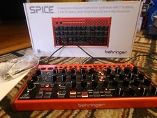 Behringer spice polyrhythmic d'occasion  Expédié en Belgium