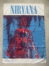 Usado, Bandeira de tecido vintage anos 90 NIRVANA tira 1995 coração rocha/gigante comprar usado Usado, Bandeira de tecido vintage anos 90 NIRVANA tira 1995 coração rocha/gigante comprar usado  Enviando para Brazil
