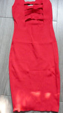 Robe décolletée rouge d'occasion  Bouguenais