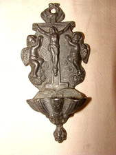 Bénitier étain plomb d'occasion  Saint-Quentin