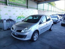 Pompe carburant renault d'occasion  Claye-Souilly