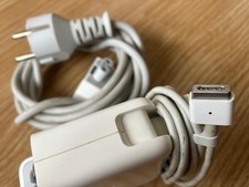 Adaptateur secteur 60w d'occasion  Paris XIII