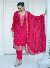 Robe indienne femmes d'occasion  Expédié en France