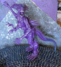 Alien queen action for sale  Eastsound