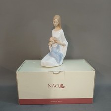 Lladro nao beautiful for sale  GRANTHAM