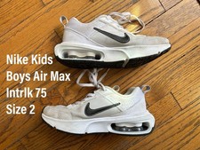 Boys size nike d'occasion  Expédié en Belgium