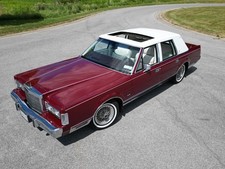 1988 lincoln town for sale  East Rochester