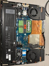 Dell alienware 15.6 usato  Spedire a Italy